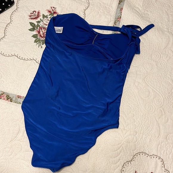 Forever 21 ruched halter cobalt swimsuit - Picture 3 of 6